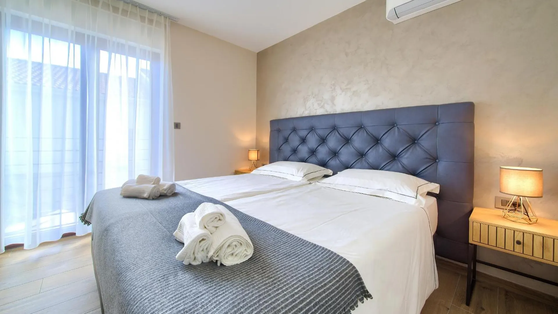 New Villa With Pool, Sea View, Close To A Beautiful Beach - By Traveler Tourist Agency Krk - Id 2407 Krk Town Croatia